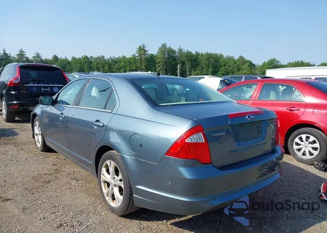 2012 Ford Fusion Se z USA, uszkodzony, nr VIN 3FAHP0HA5CR378689